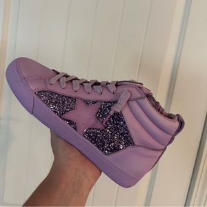 Brand new Vintage Havanas. Never worn.
